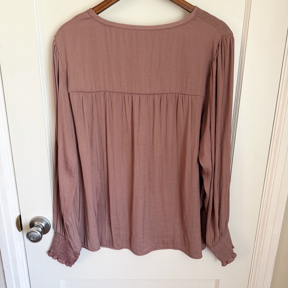 Knox Rose Mauve Smocked V-Neck Longsleeve Blouse - Picture 6 of 6